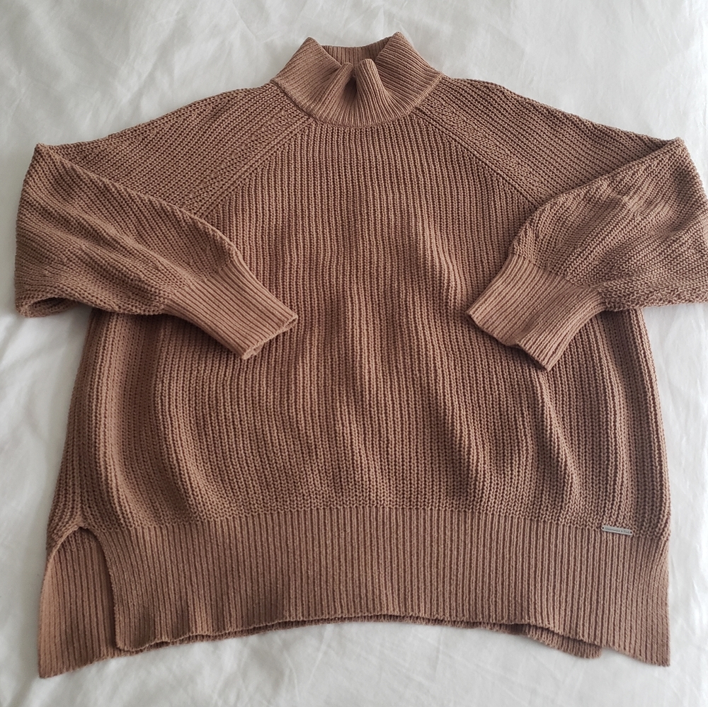 Abercrombie & Fitch Brown Turtleneck Sweater